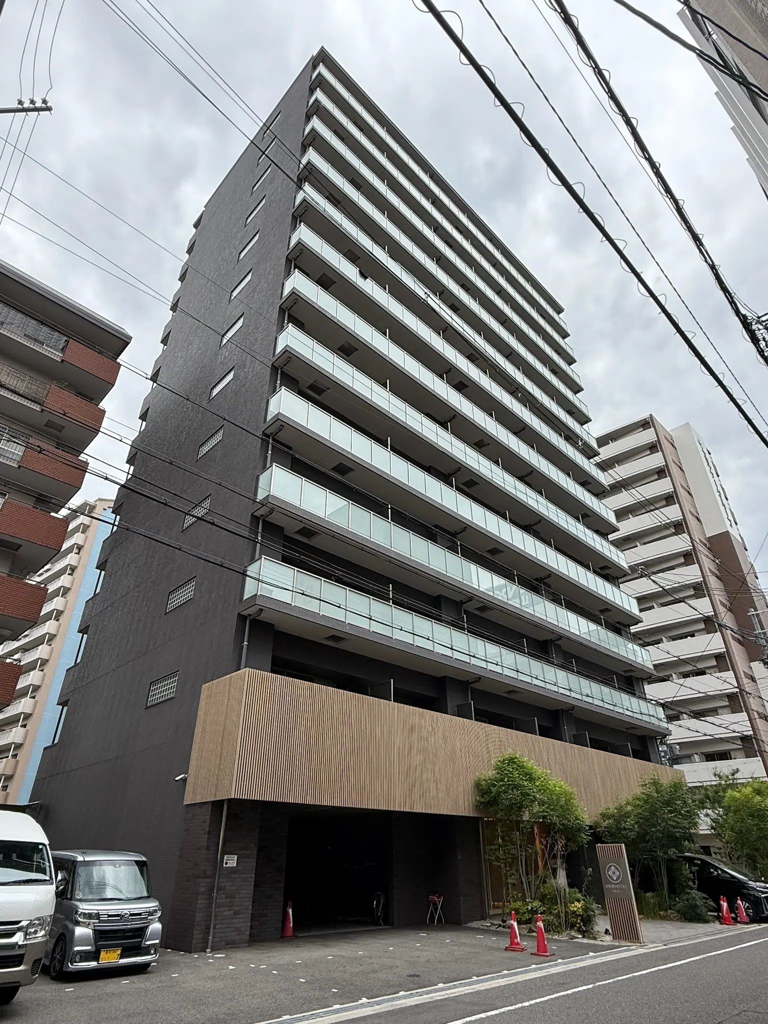 大阪住宿推薦|谷町君酒店 惠美須町72:CP值爆表!房間大到能跑步、自帶洗脫烘廚房的家庭旅遊神級公寓 2 谷町君酒店 惠美須町72 (Tanimachi-kun HOTEL Ebisucho 72)